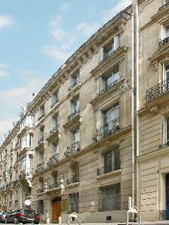 Bridgestreet Opera Montmartre Hotel 4*